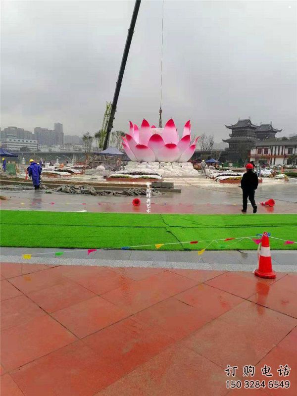 蓮花雕塑特供，美陳雕塑，蓮花噴泉雕塑定制廠家