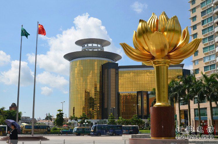 別墅區紫荊花雕塑