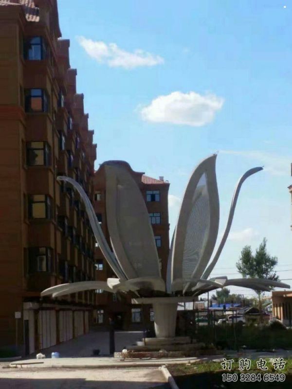 燈光花朵雕塑供求，白鋼構件，彩色燈光茶花雕塑觀賞型