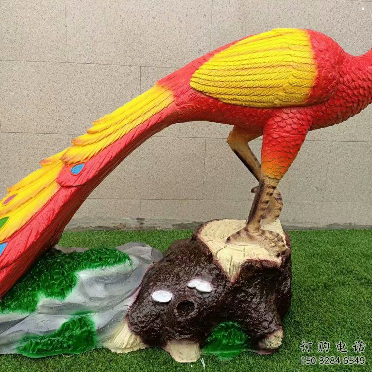 彩繪孔雀雕塑點擊，景觀雕塑，別墅仿真孔雀雕塑供求?