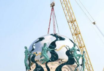 地球雕塑優(yōu)選，陸地?cái)[件，地球天使雕塑制作廠家