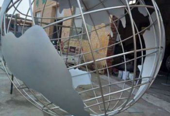 地球儀雕塑提供，露天雕塑，鏡面地球儀雕塑生產廠家