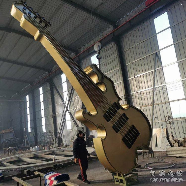 提琴雕塑訂做，景區(qū)案例，藝術(shù)不銹鋼提琴雕塑定制