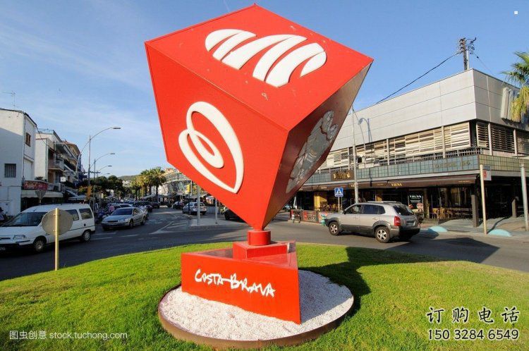 現(xiàn)代正方體雕塑承接，歐式風格，不銹鋼正方體雕塑精選