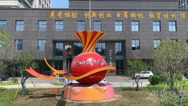 花瓶雕塑精品，景觀構件，景觀玻璃鋼花瓶雕塑供求