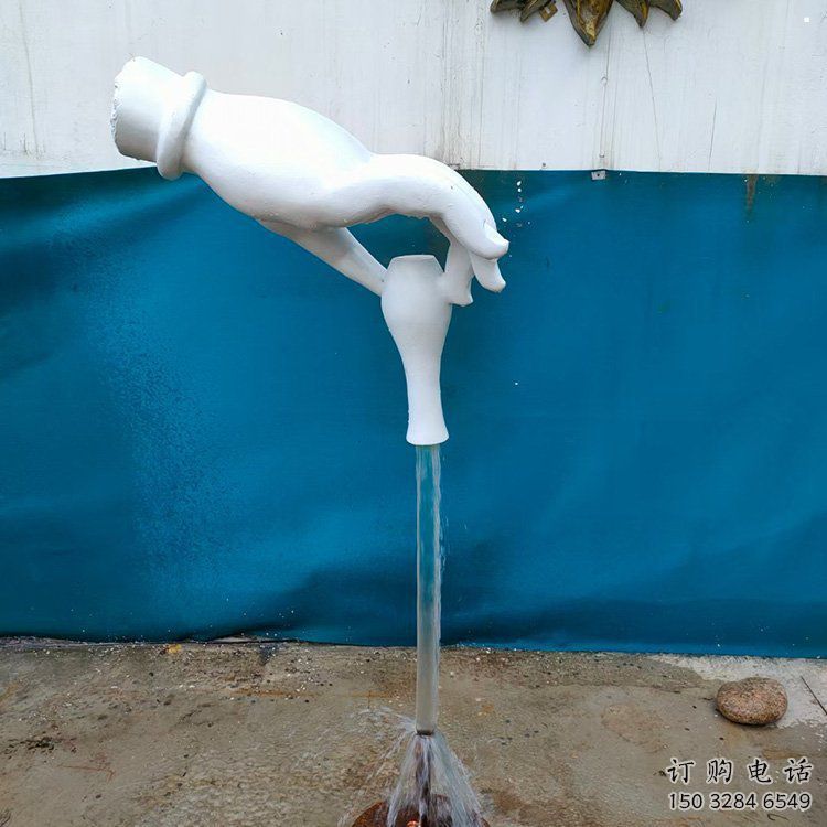 手雕塑制作，廣場(chǎng)雕塑，手捏瓶子雕塑廠家提供