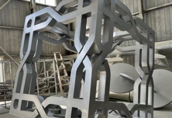 立方體雕塑供應(yīng)，美陳雕塑，鏤空立方體雕塑定制廠家