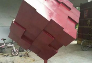 水景正方形雕塑