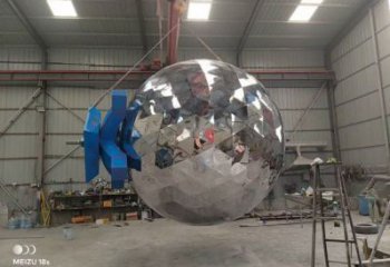 鏡面球雕塑選定，美陳雕塑，不銹鋼球雕塑造型廠家