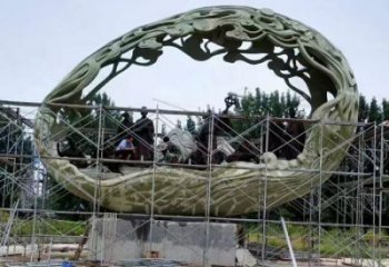 空心球雕塑制作，景區(qū)案例，鏤空空心球雕塑廠家