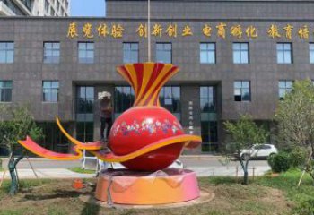 花瓶雕塑精品，景觀構(gòu)件，景觀玻璃鋼花瓶雕塑供求