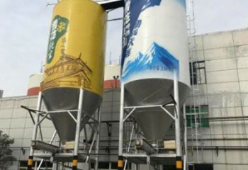 飲料瓶雕塑定價(jià)，景觀雕塑，玻璃鋼飲料瓶雕塑廠家