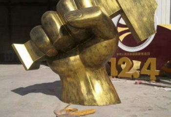拳頭雕塑優(yōu)選，景區(qū)案例，抽象不銹鋼拳頭雕塑選用
