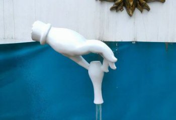 手雕塑服務商，公園小品，地產手捏瓶子雕塑廠家