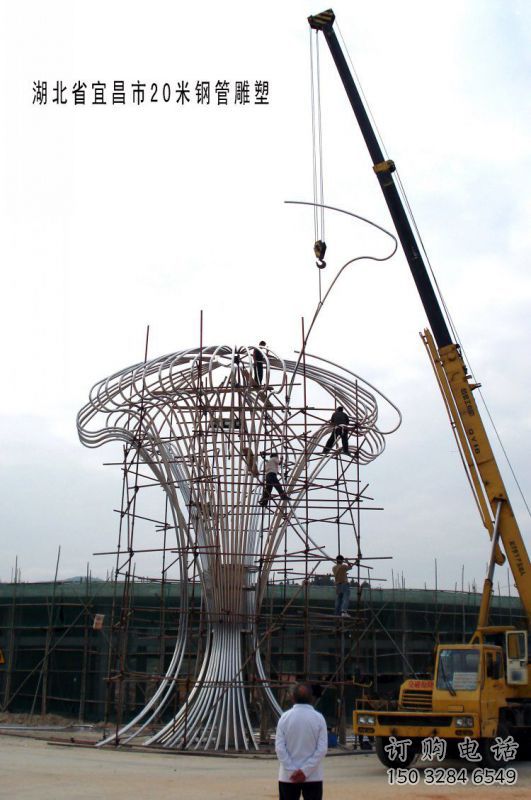 遮陽樹雕塑廠，露天雕塑，金屬鏤空遮陽樹雕塑訂做