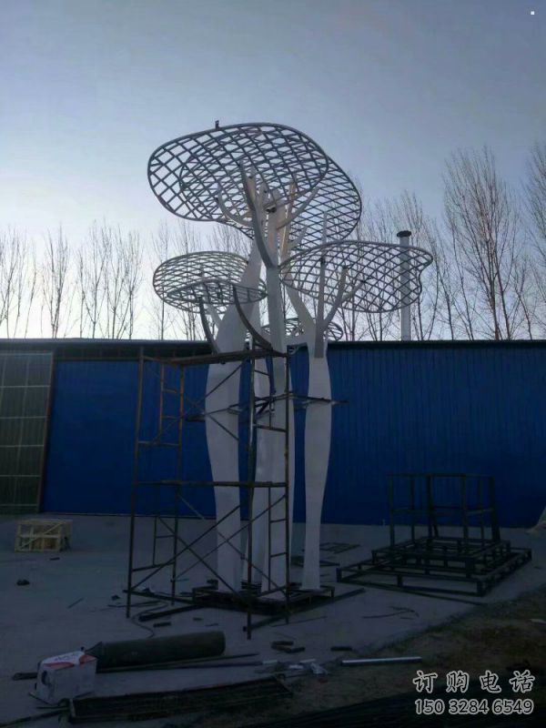 蘑菇樹雕塑生產(chǎn)商，廣場系列，創(chuàng)意鏤空蘑菇樹雕塑優(yōu)選