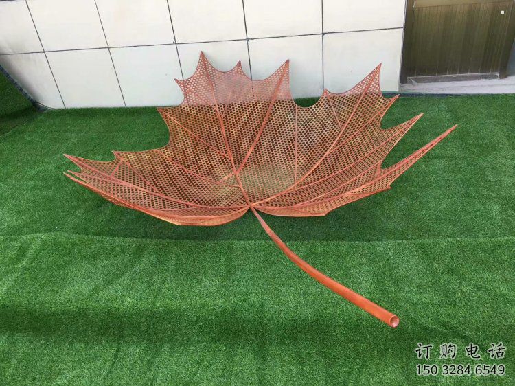鏤空樹葉雕塑，景區雕塑，鐵藝樹葉雕塑廠家指用