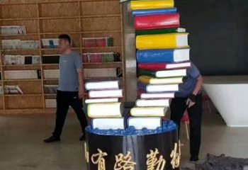 疊書雕塑供給，校園雕塑，不銹鋼疊書雕塑廠家