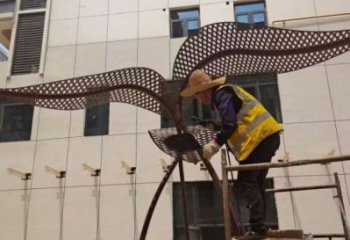 仿真樹葉雕塑生產，城市裝飾，彩繪仿真樹葉雕塑選定