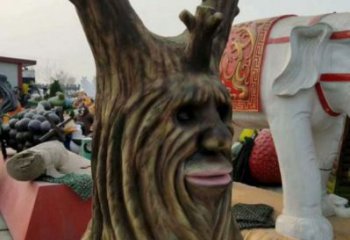 仿真樹(shù)雕塑優(yōu)選，小區(qū)擺件，玻璃鋼仿真樹(shù)雕塑生產(chǎn)商