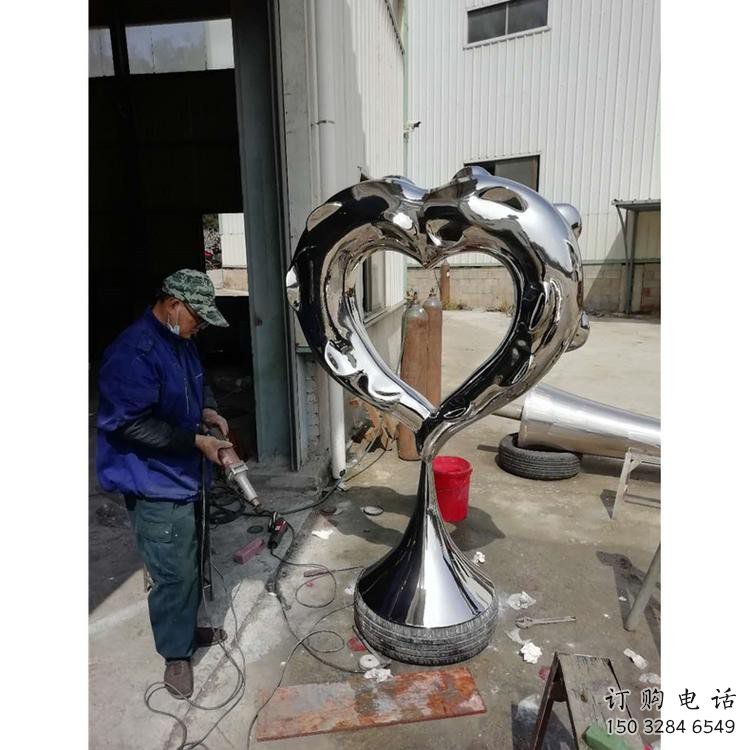 心形雕塑工廠選用，街道標識，景觀鏡面心形雕塑批發