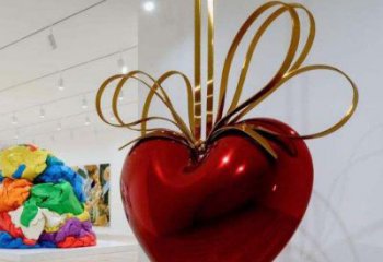 心形球雕塑定制制造，歐式風格，烤漆心形球雕塑供給