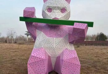 現代熊貓雕塑定制，中式工藝，切面鏤空熊貓雕塑廠家