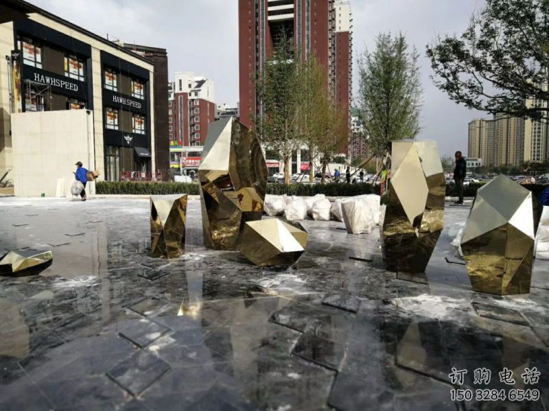 房地產石塊雕塑