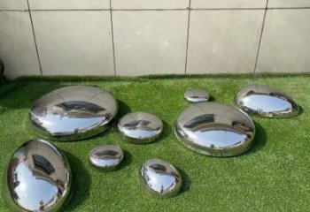 商業街石塊雕塑