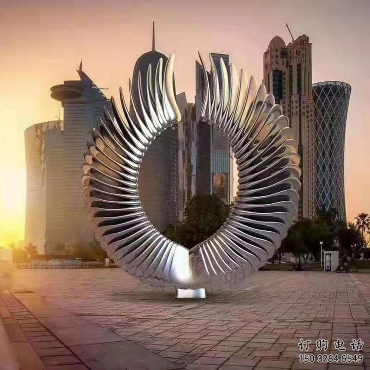 紀(jì)念圓環(huán)雕塑生產(chǎn)，廣場(chǎng)雕塑，不銹鋼圓環(huán)雕塑展品