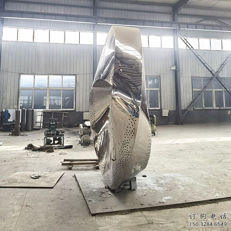 圓環(huán)雕塑優(yōu)價(jià)，鋼管組合，不銹鋼圓環(huán)雕塑特供