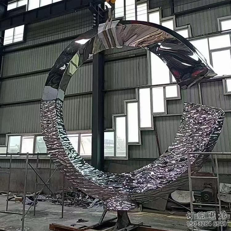 圓環(huán)雕塑造型選用，美陳雕塑，抽象不銹鋼圓環(huán)雕塑標(biāo)準(zhǔn)