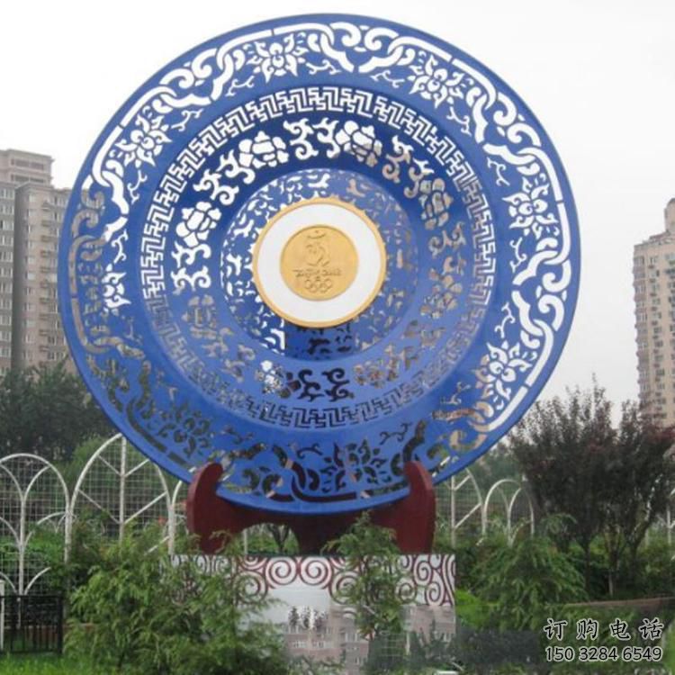 建筑圓環雕塑承接，美陳雕塑，烤漆圓環雕塑定制