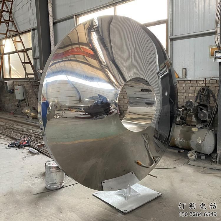 圓鏡雕塑供給，街道標識，不銹鋼圓鏡雕塑供應