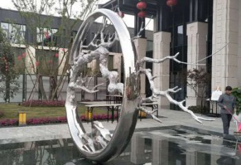 拉絲花環(huán)雕塑