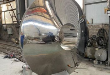 圓鏡雕塑供給，街道標識，不銹鋼圓鏡雕塑供應