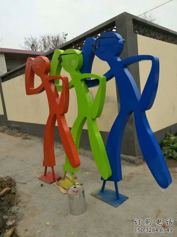 大型鏤空體育雕塑公司，花園小品，鐵藝人物雕塑提供