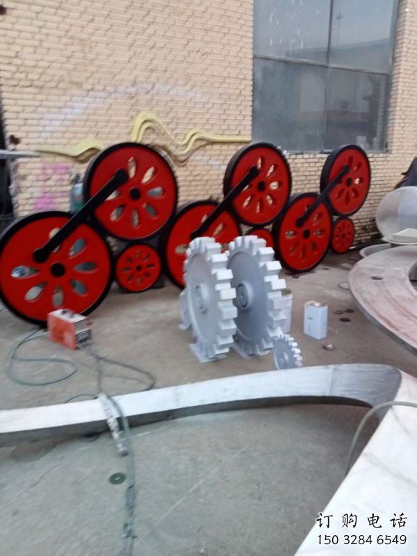 車輪雕塑常用，鋼管組合，景觀車輪雕塑定價(jià)