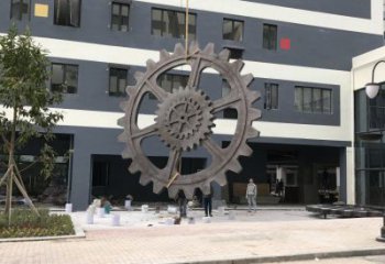 車輪雕塑工廠優選，城市裝飾，景觀車輪雕塑供給