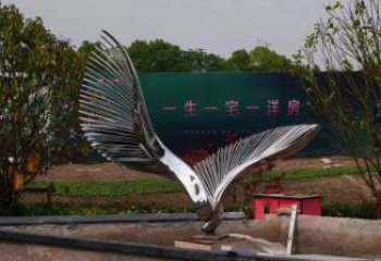 廣場鳥翅雕塑供求，露天雕塑，不銹鋼鳥翅雕塑標準