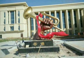 彩繪沖鋒號雕塑