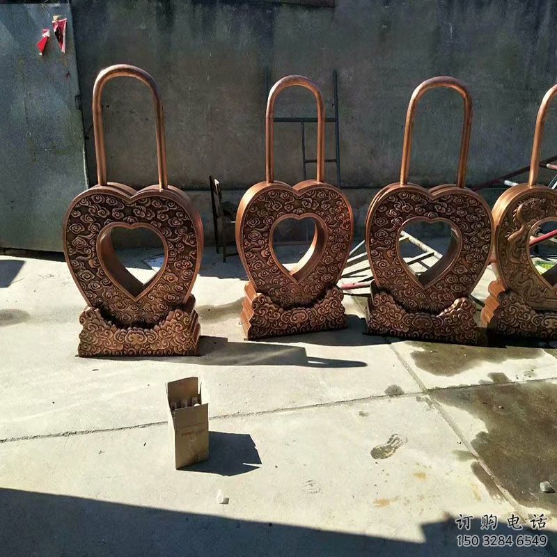 商業(yè)鎖子雕塑標(biāo)準(zhǔn)，廣場(chǎng)雕塑，玻璃鋼鎖子雕塑供給