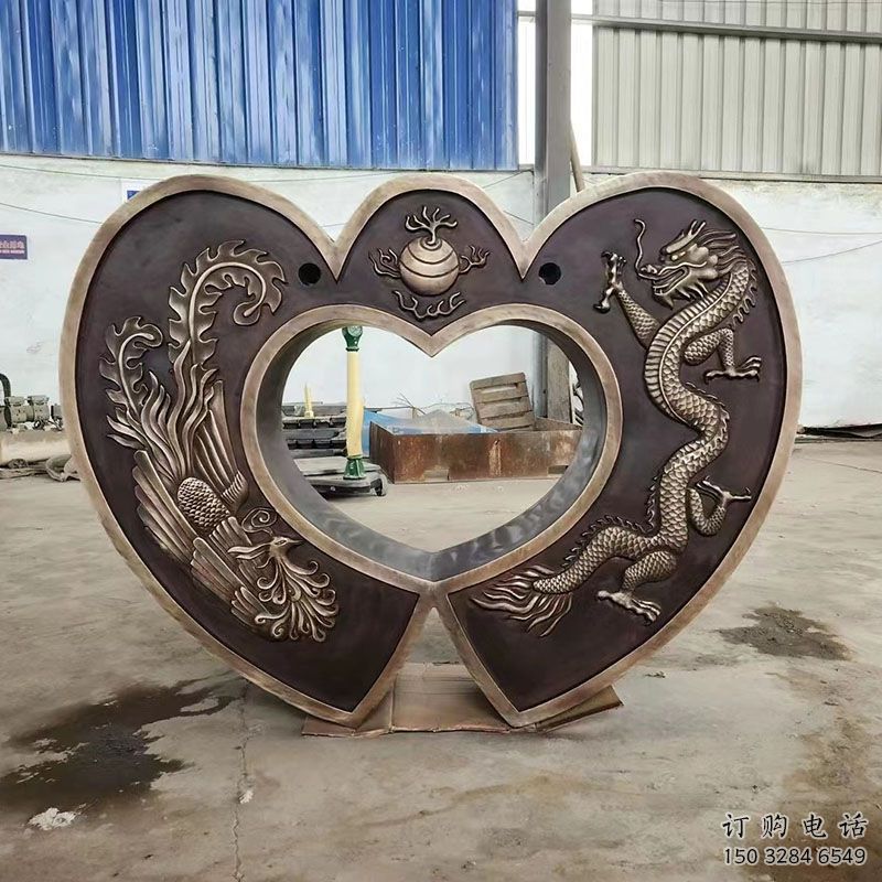 環境同心鎖雕塑批發，拉絲工藝，小品鎖子雕塑承接