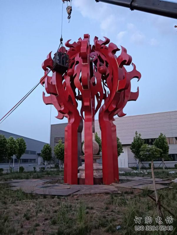 馬尾火球雕塑，精神堡壘火球雕塑落地展示