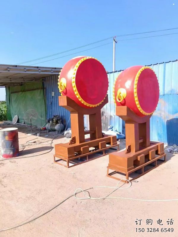 鼓樓景觀戰(zhàn)鼓雕塑