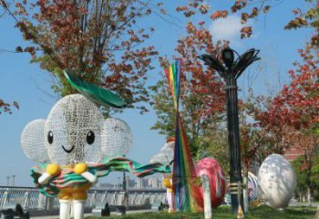 金昌戶外鏤空卡通雕塑供應，花園小品，鐵藝卡通雕塑展品