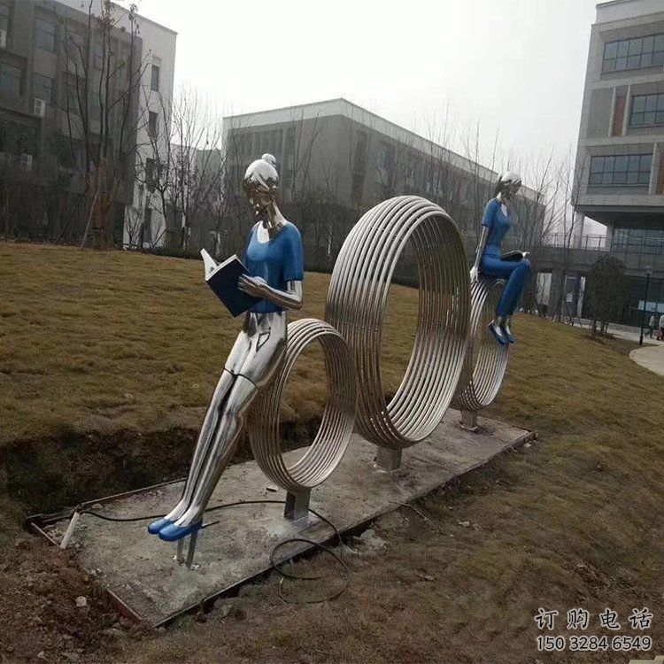 新鄉(xiāng)賽車雕塑制造商