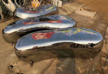 道里坐凳雕塑，小區園林雕塑，不銹鋼鏡面效果