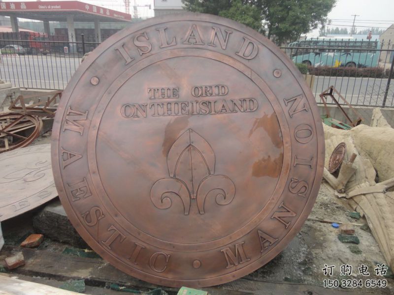 九江彩繪校徽雕塑