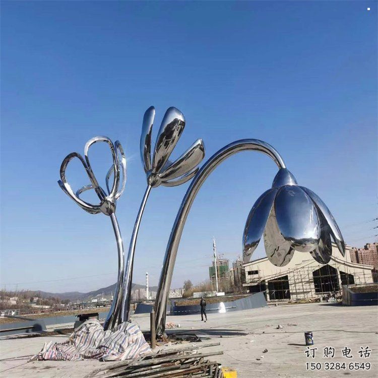 克孜勒蘇柯百合花雕塑承接，城市裝飾，大型不銹鋼百合花雕塑公司